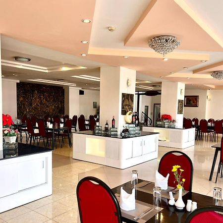 Chau Pho Hotel Чау-Док Экстерьер фото