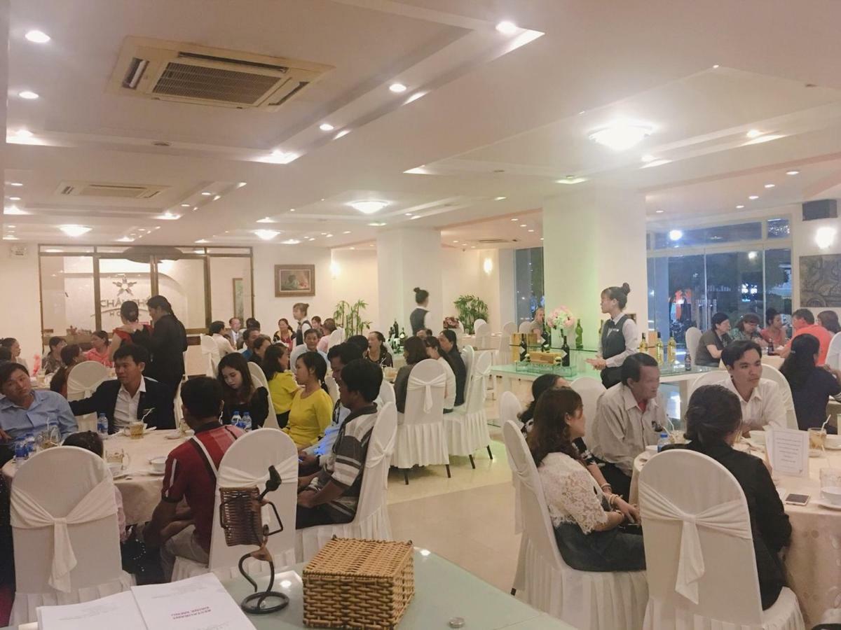 Chau Pho Hotel Чау-Док Экстерьер фото