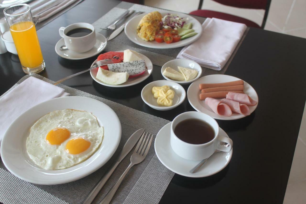 Chau Pho Hotel Чау-Док Экстерьер фото